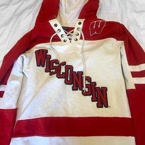 Wisconsin Badgers Hockey sweatshirt